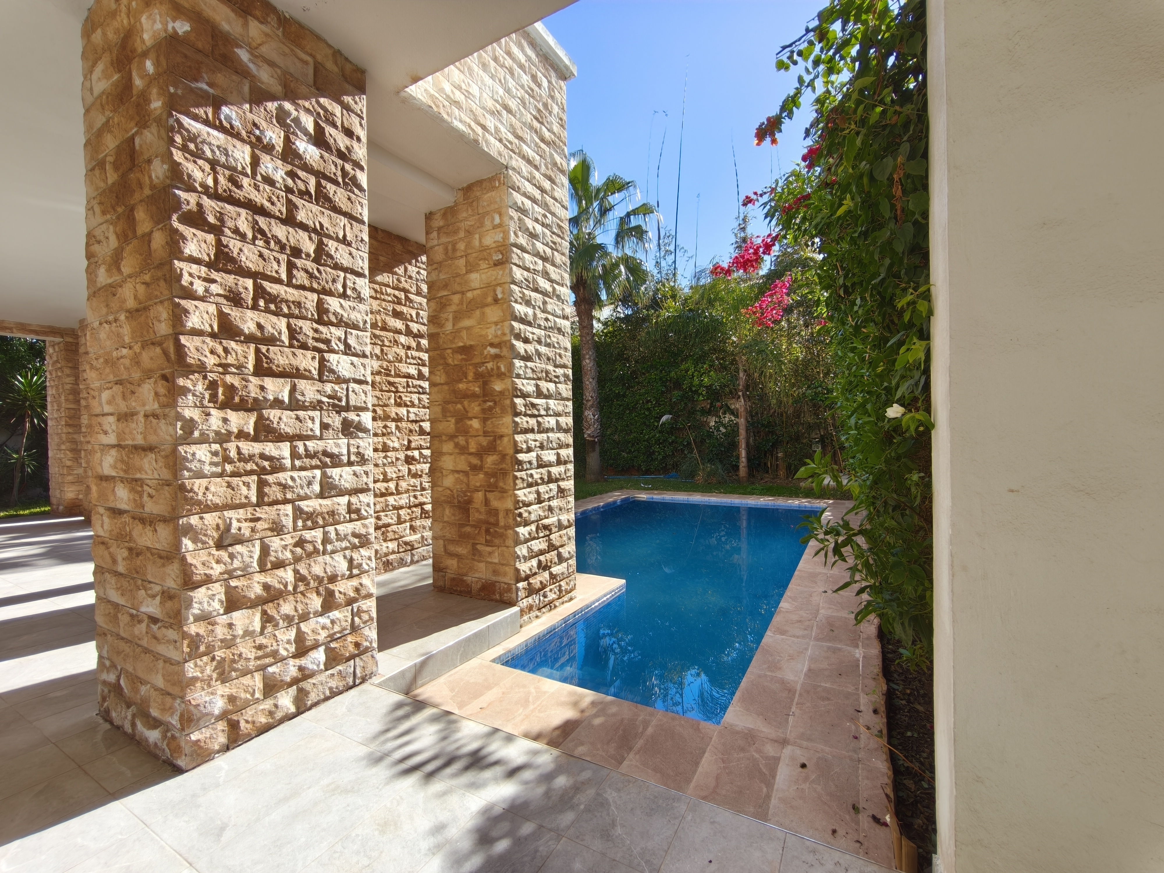 Villa 700 m² à Dar Bouazza — 8
