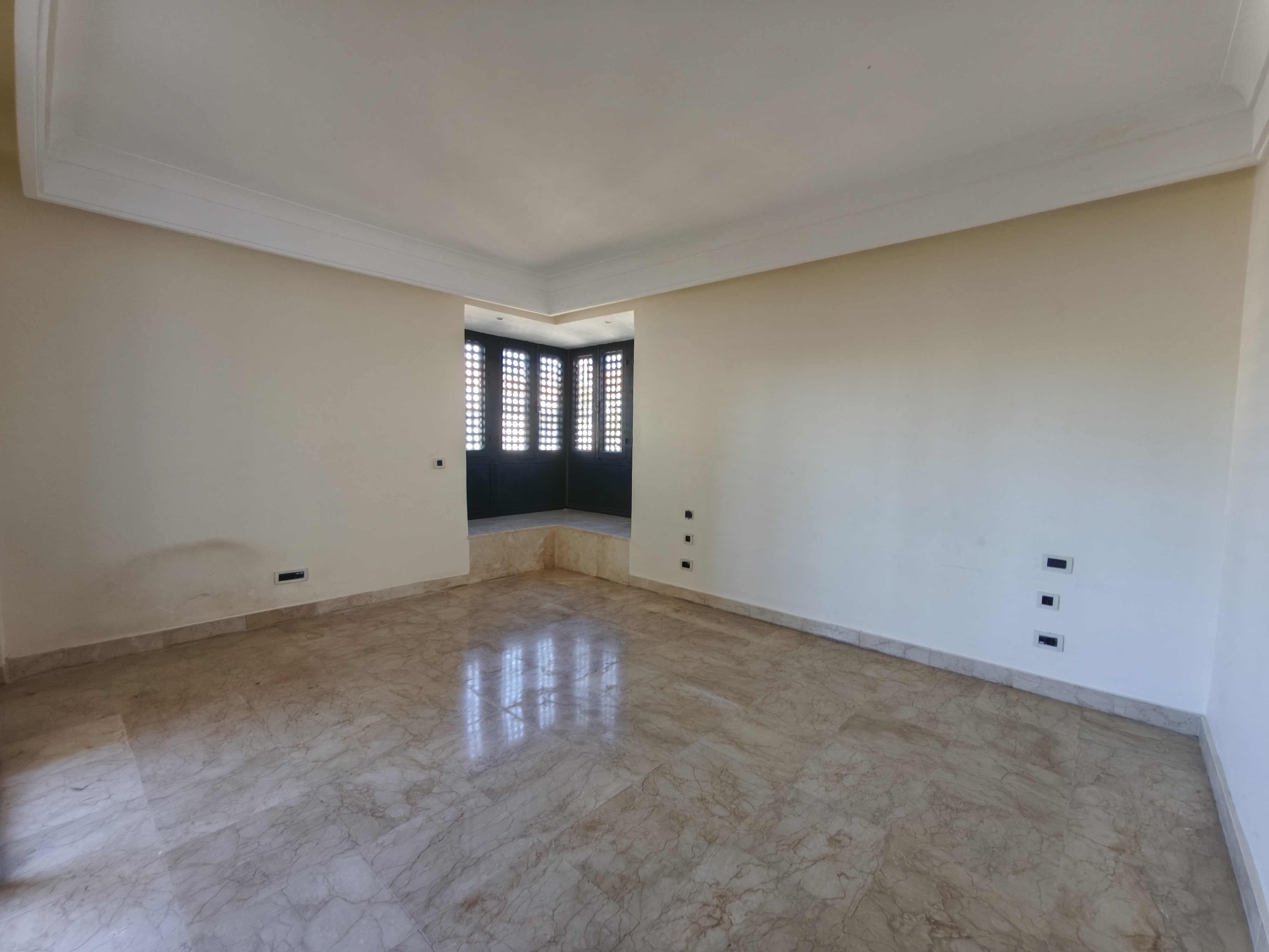 Villa 700 m² à Dar Bouazza — 9