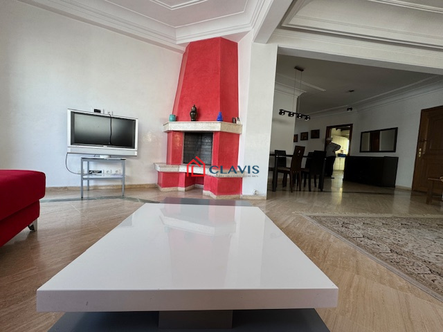 Appartement ensoleillé en hauteur — 2