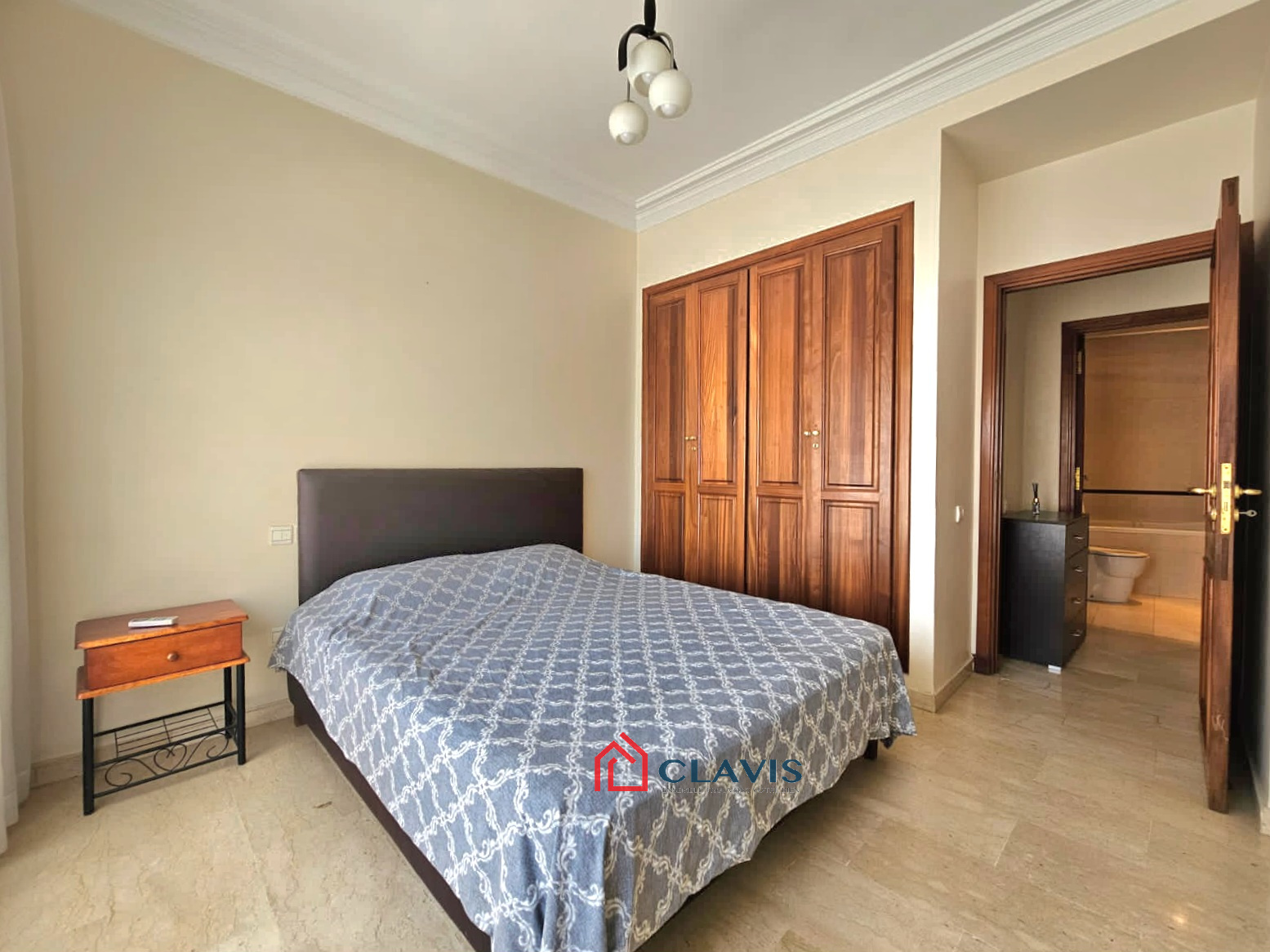 Appartement 100 m² f Triangle d'Or — 10