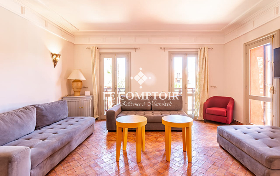 APPARTEMENT A DEUX PAS DU CENTRE VILLE — 2