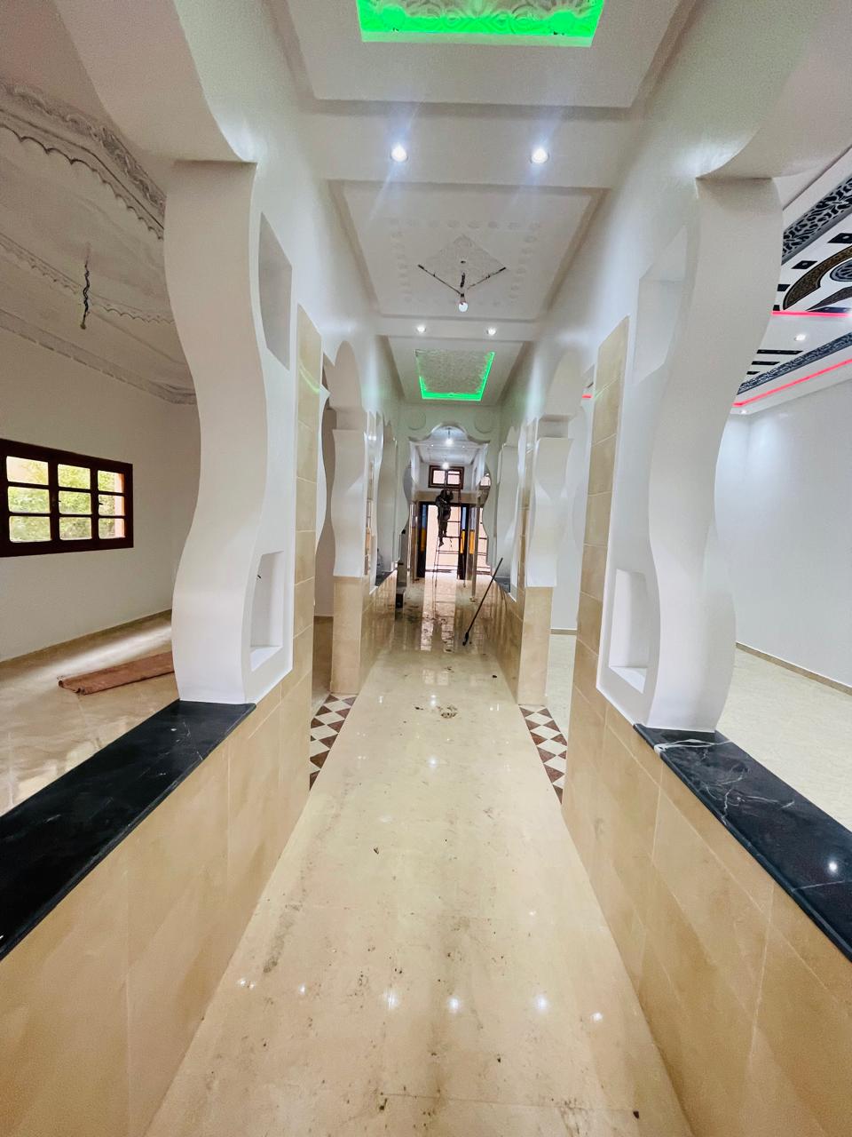 Dar 336 m² f Route de Fès — 4