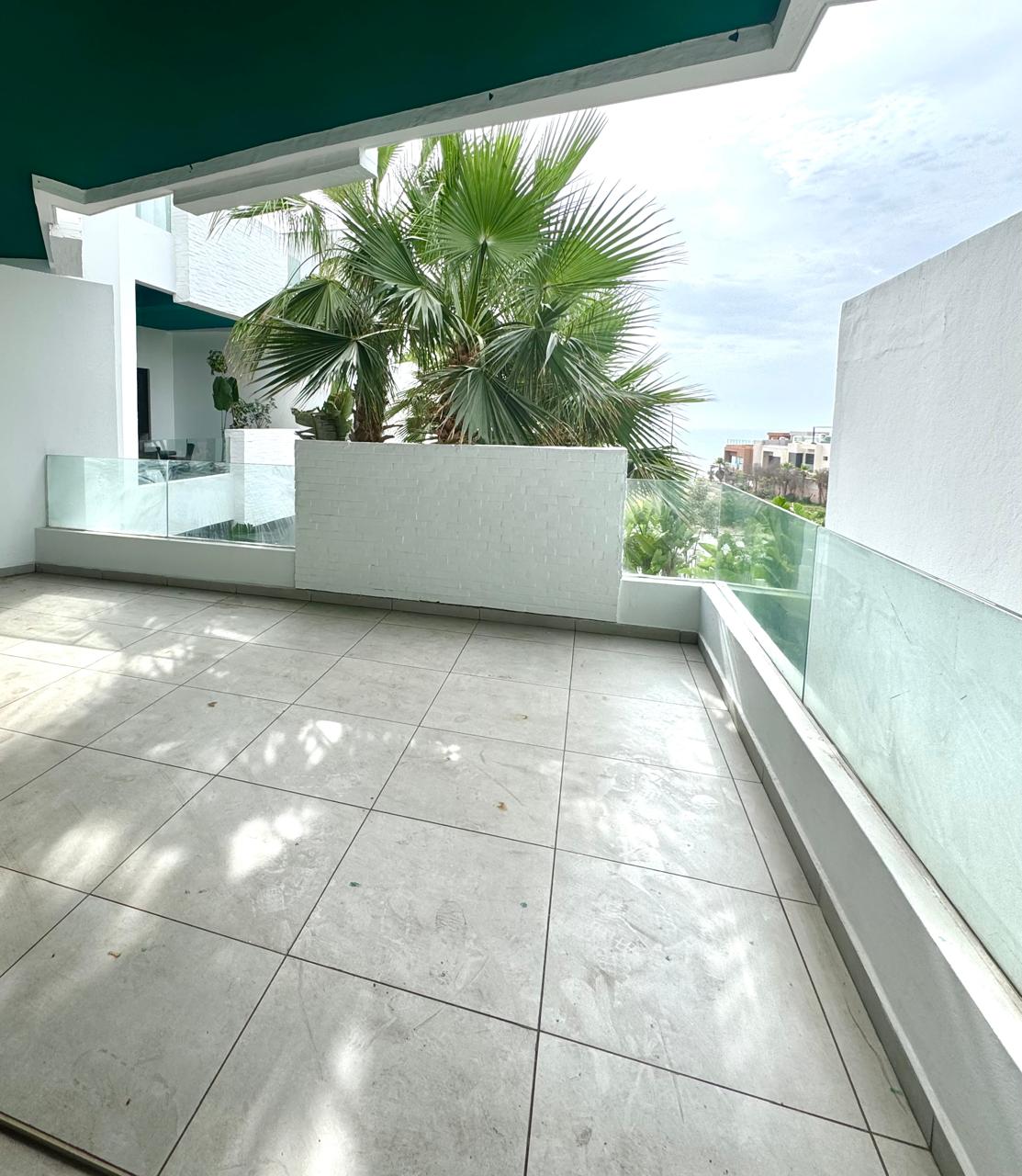 Appartement standing front de mer avec 2 terrasses