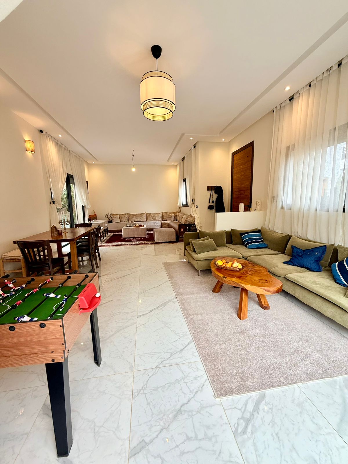 A Dar-Bouaaza location Villa d’angle meublée 4 CH — 6
