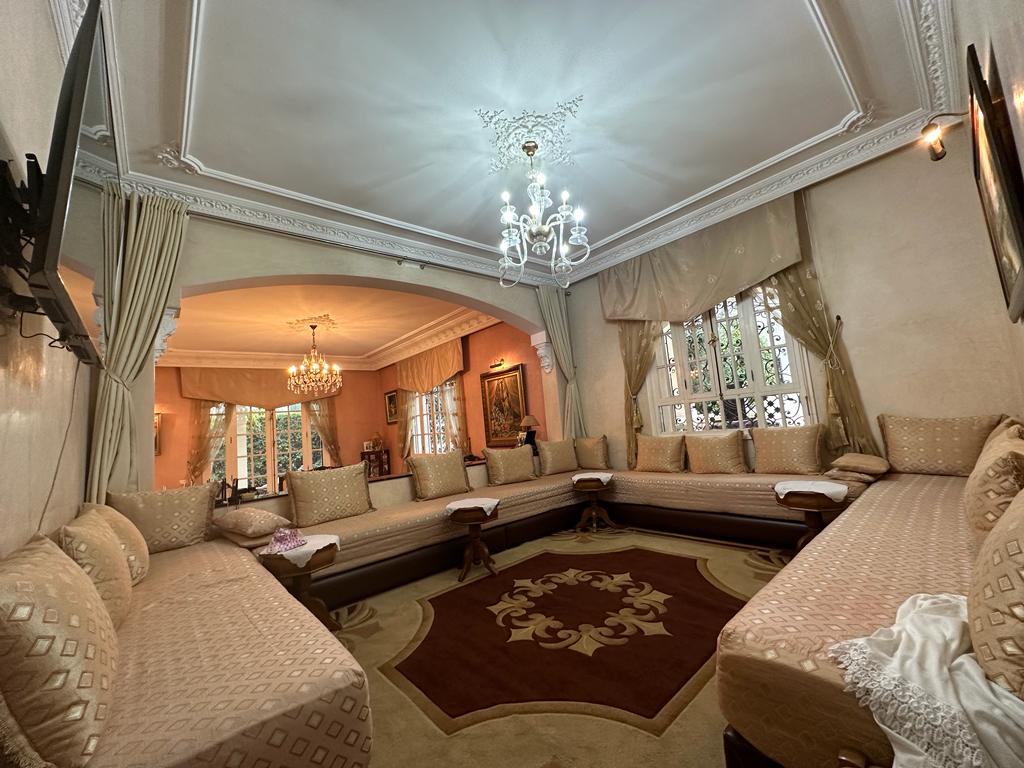 À vendre: villa d’angle isolée à Mandarona — 3
