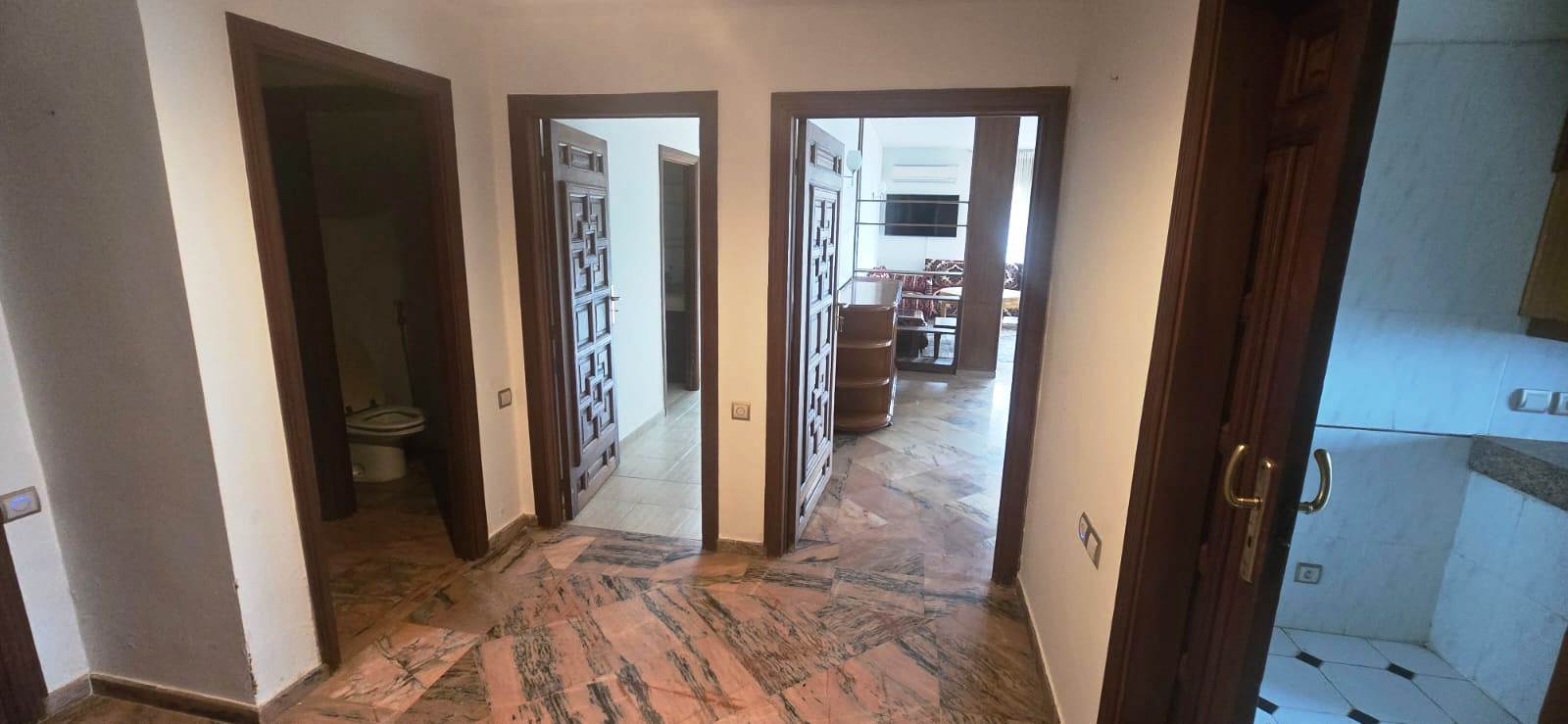 Appartement bien situé à louer au 4ème étage — 6