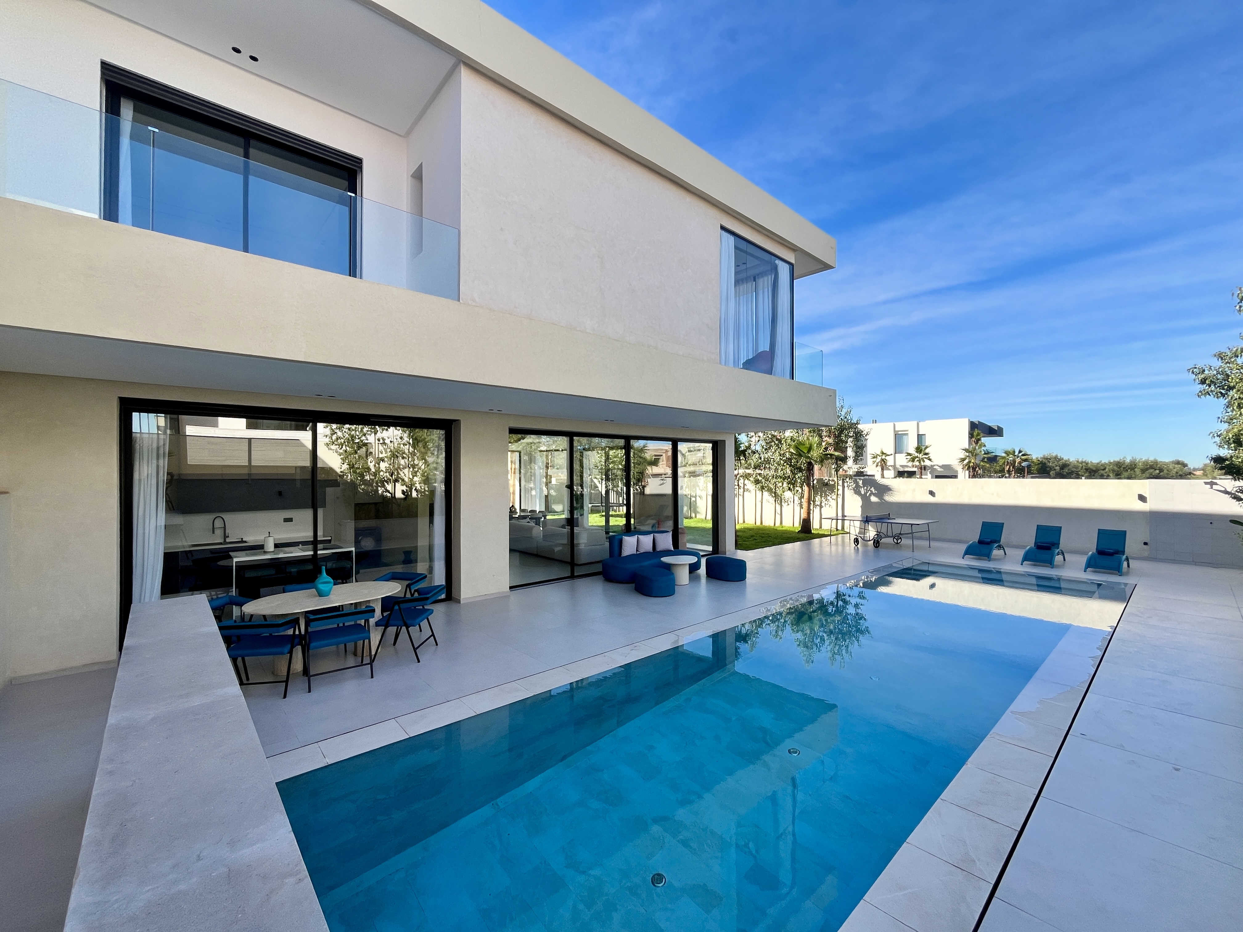 Villa moderne et épuré à Akenza - Marrakech