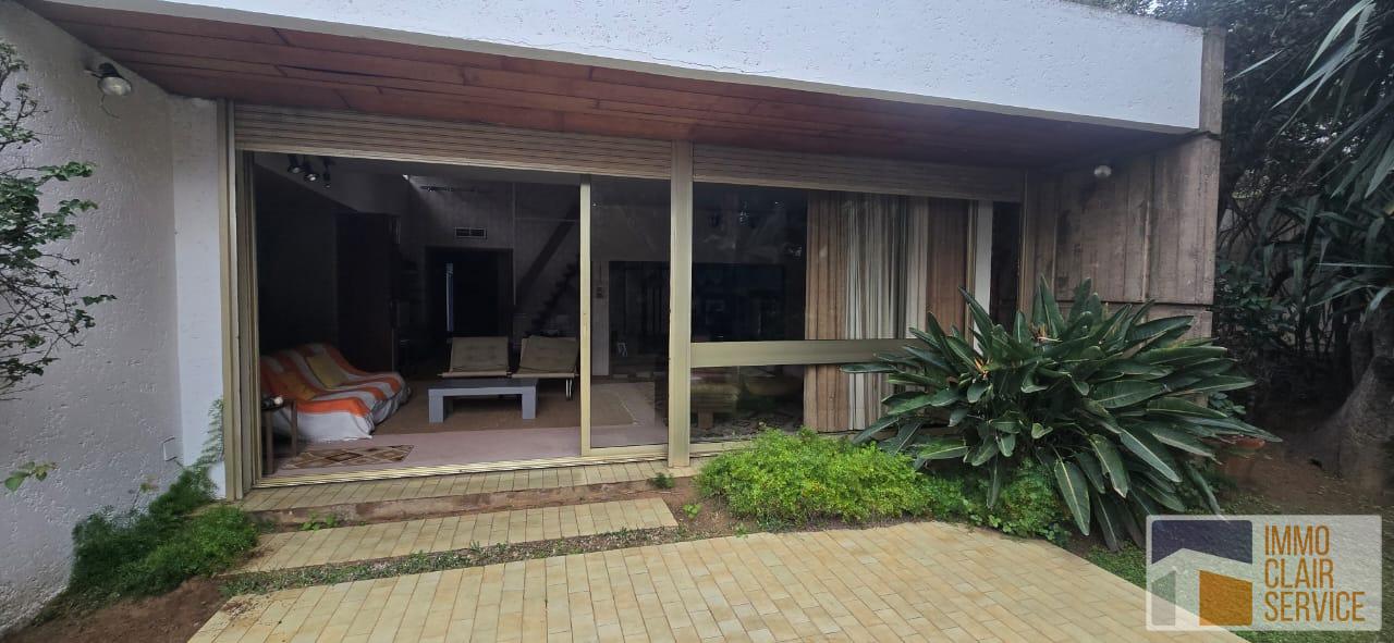 Villa 625 m² à Quartier Agdal Haut — 10