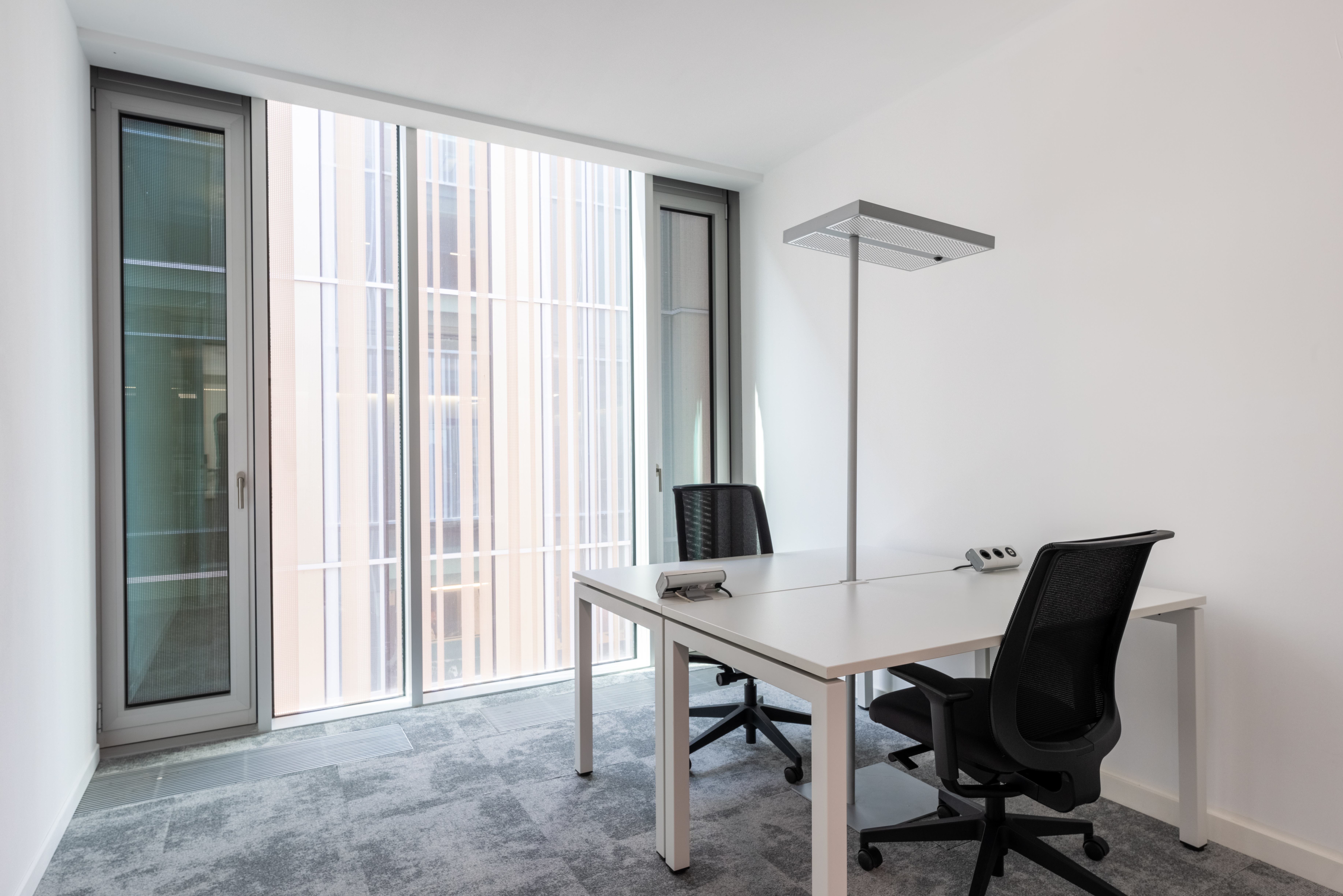 Bureau à louer chez Regus Casablanca, Nozha à Casablanca