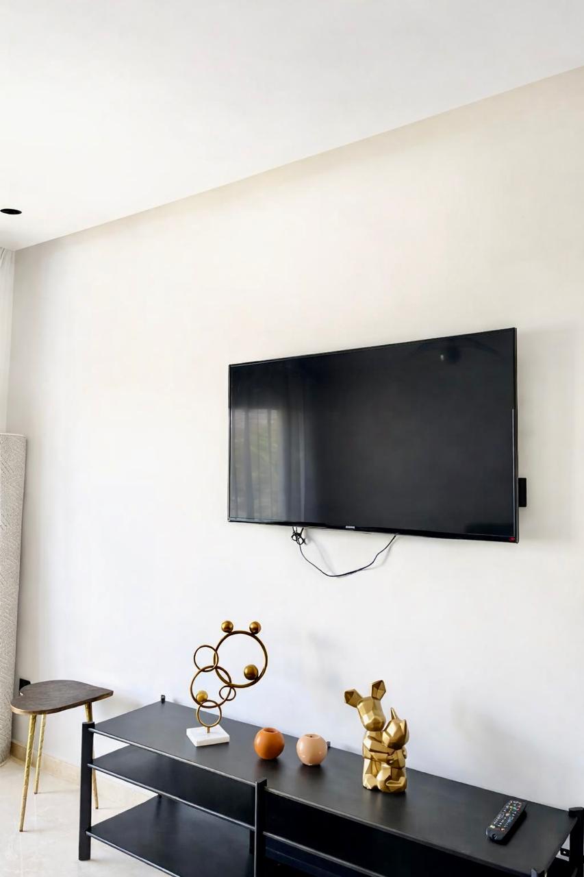 Studio meublée avec terrasse Palmier — 4