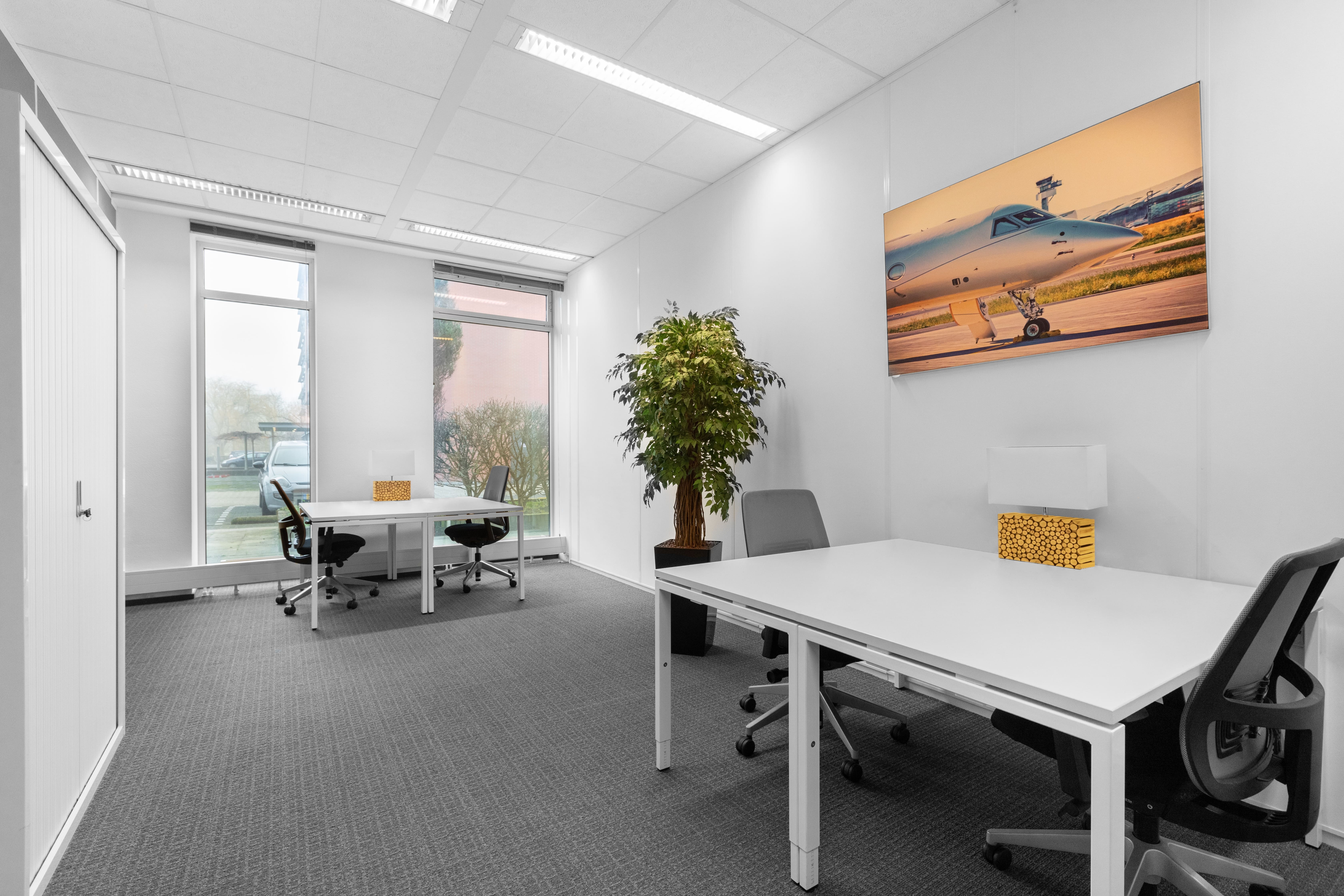 Bureau dédié – 3 personnes – Regus Casablanca, CFC My Way Casablanca