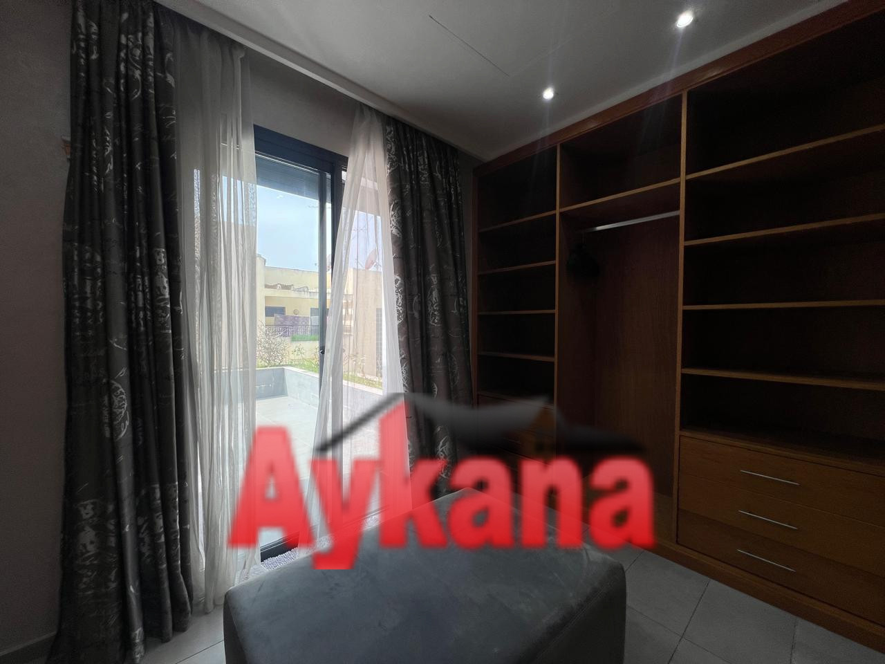 فيلا 260 م² في Hay Riad — 9