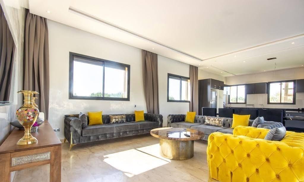 Villa à vendre meublé 1500 m² Route de Ouarzazate