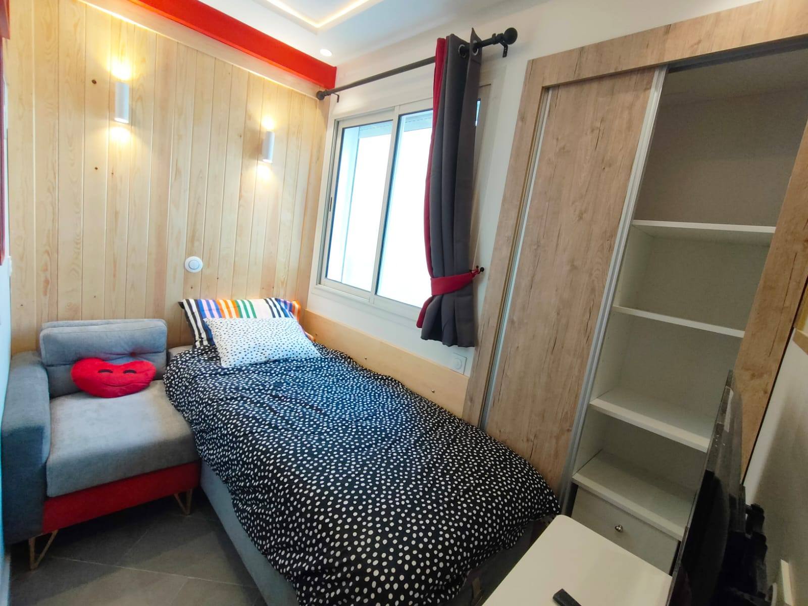 Studio meublé Fille Bourgogne Zerktouni 3500 Dh — 6