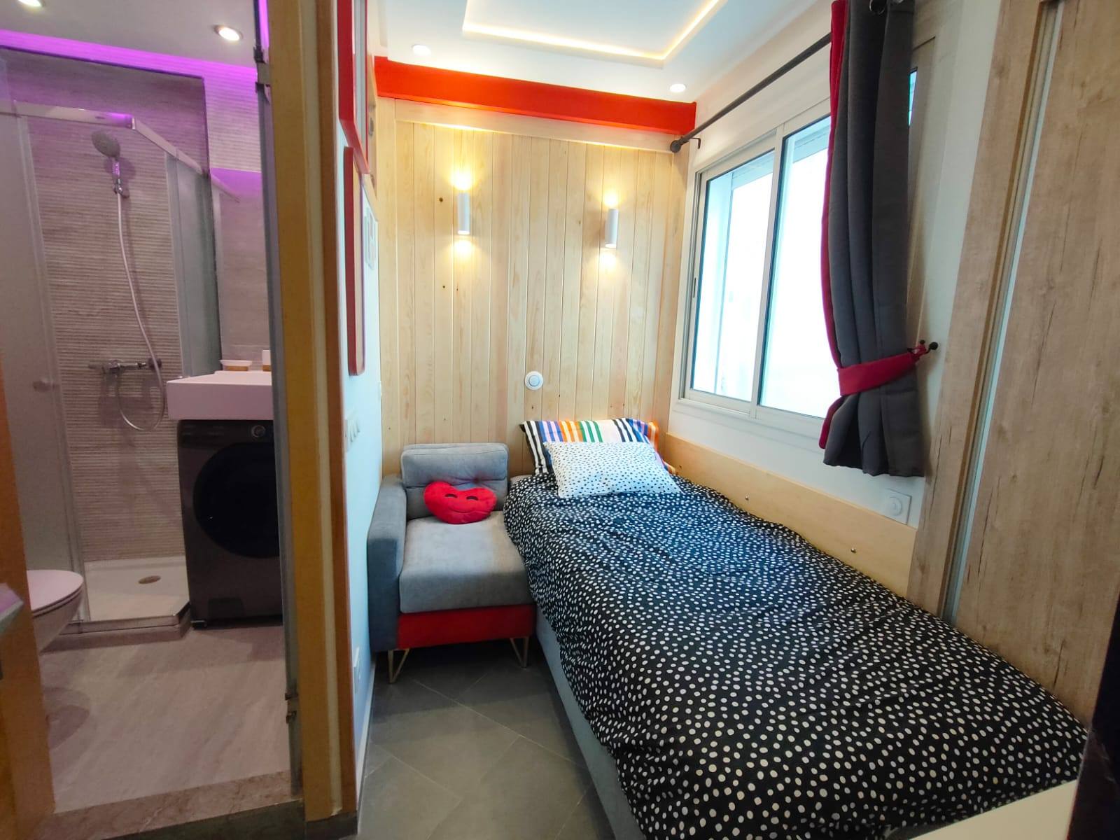 Studio meublé Fille Bourgogne Zerktouni 3500 Dh — 5