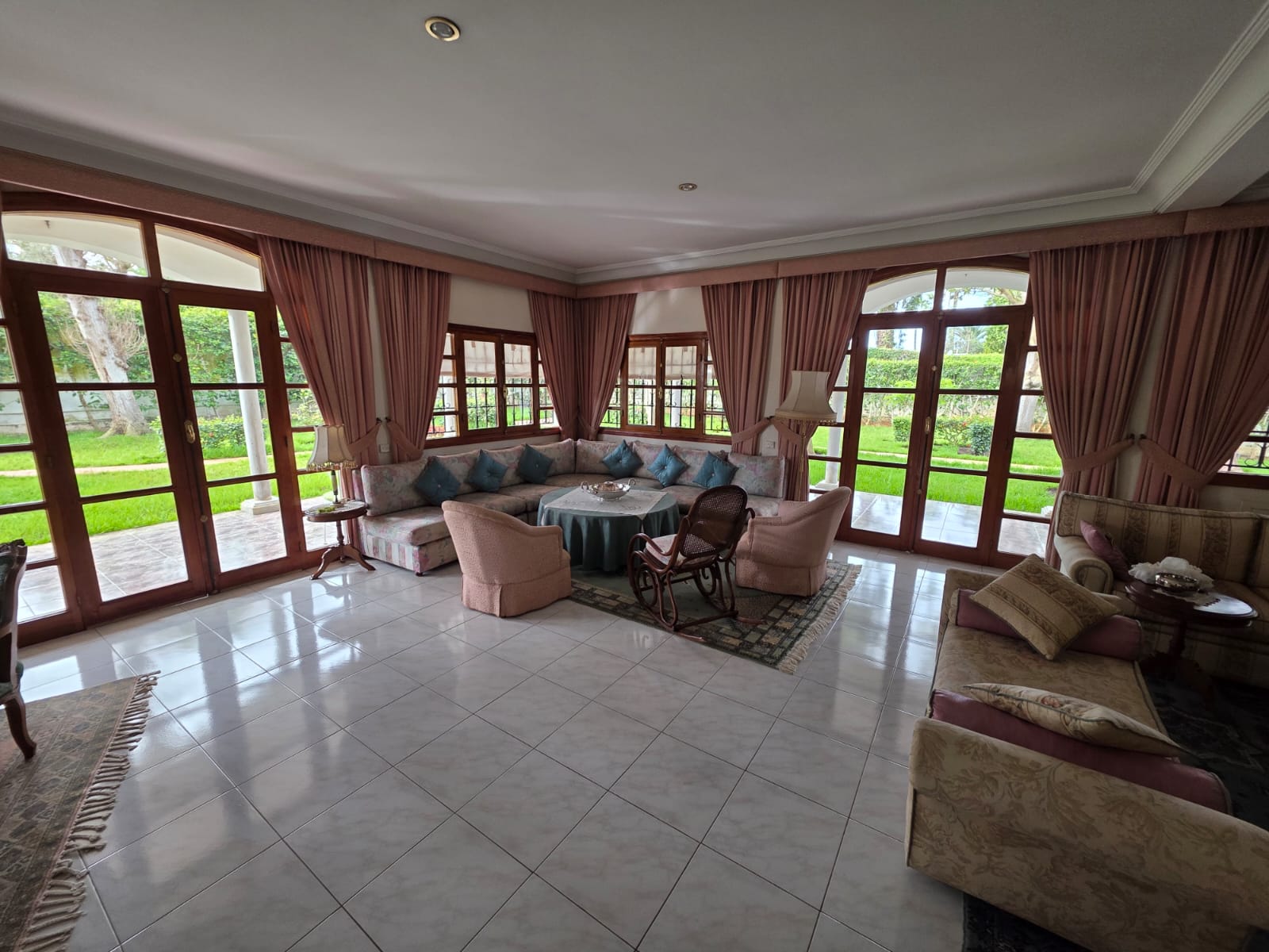 Coquette villa provençale à vendre (Souissi) — 6