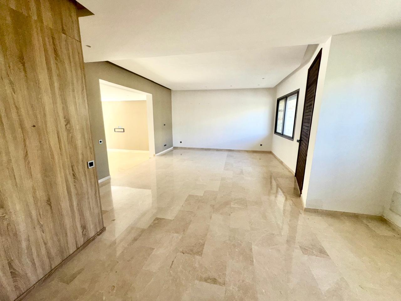 Dar Bouazza, location Magnifique villa récente 4 CH — 3