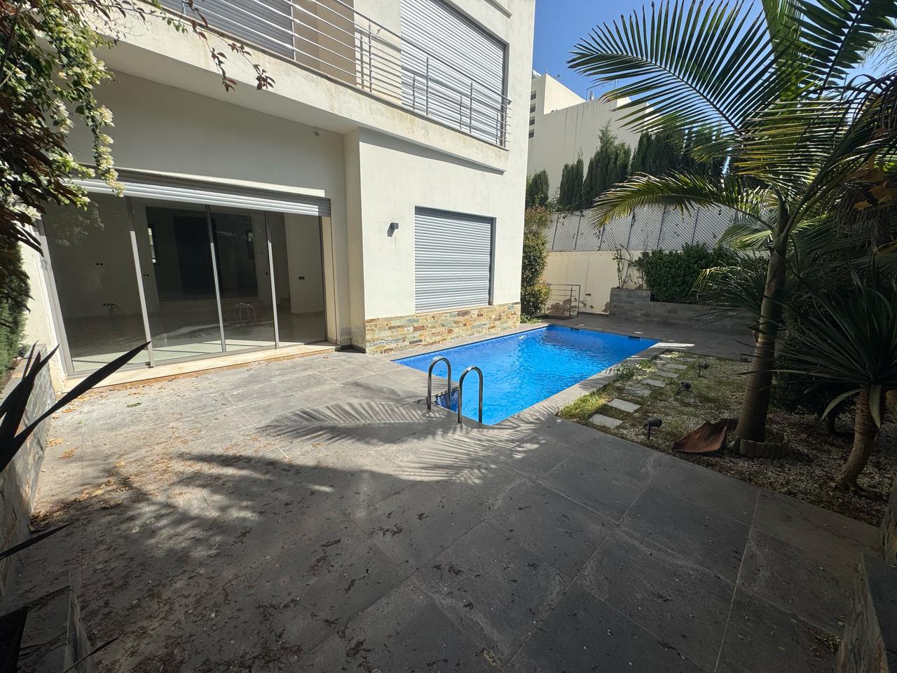 Dar Bouazza, location Magnifique villa récente 4 CH
