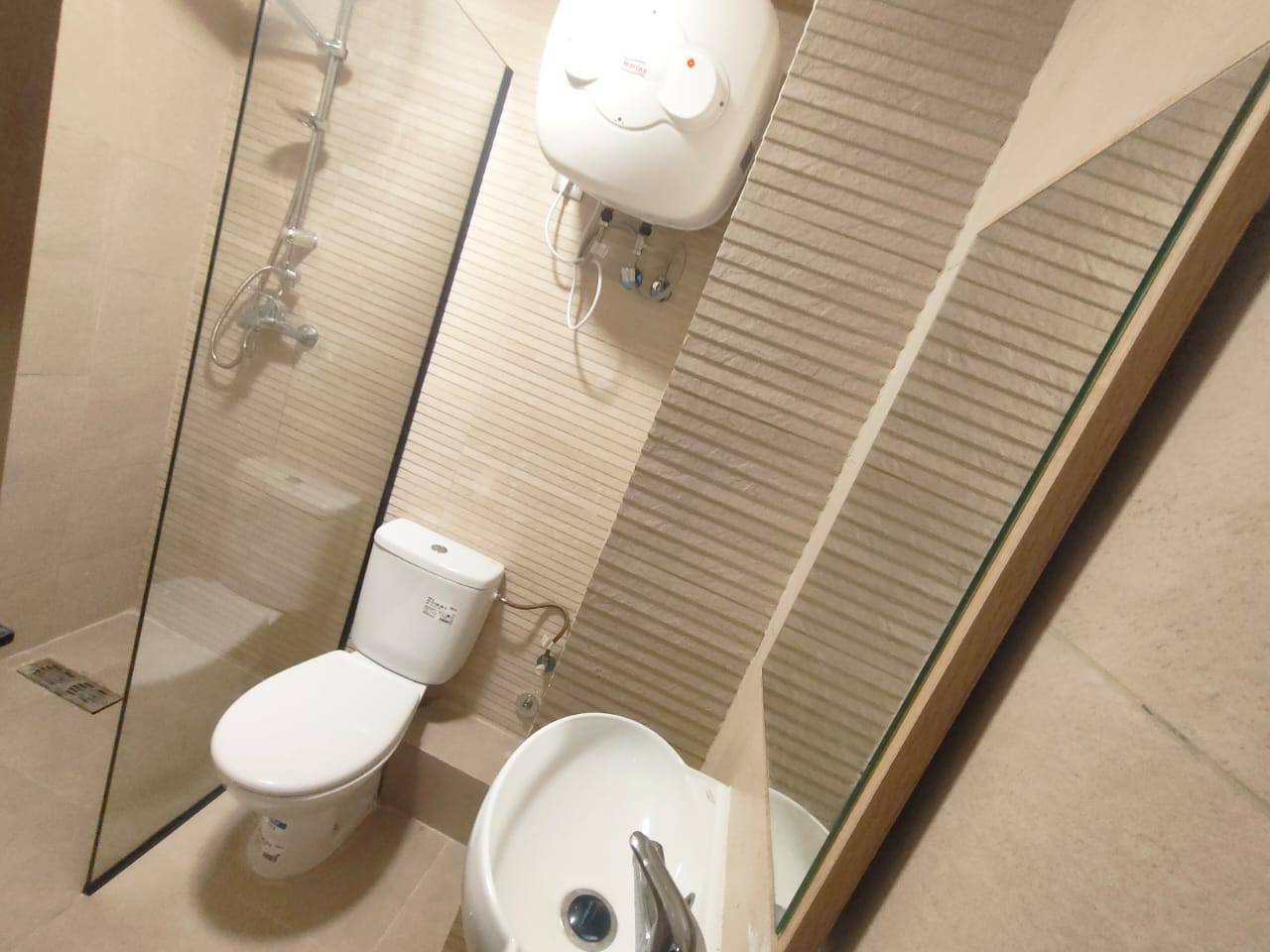 Studio neuf meublé Fille 37m² Maarif 4500 Dh — 6