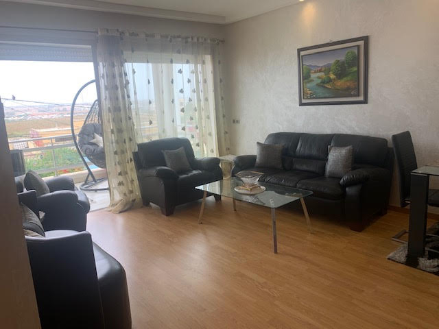 TAMARIS, DAR BOUAZZA, VENTE  d’un joli appartement 1 CH — 4
