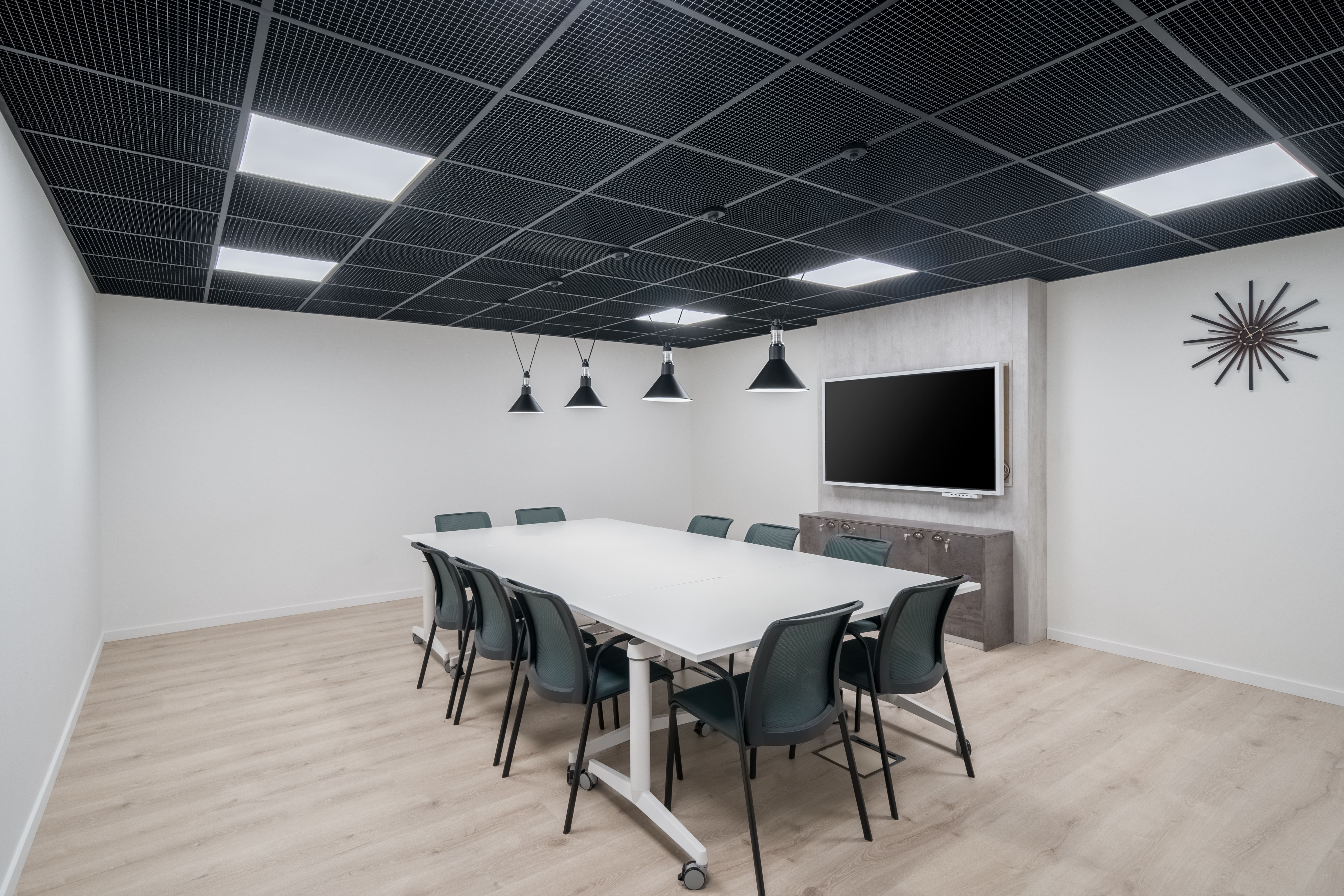 Bureau privé à louer pour 5 personnes à Tangiers, MIA Tangiers — 5