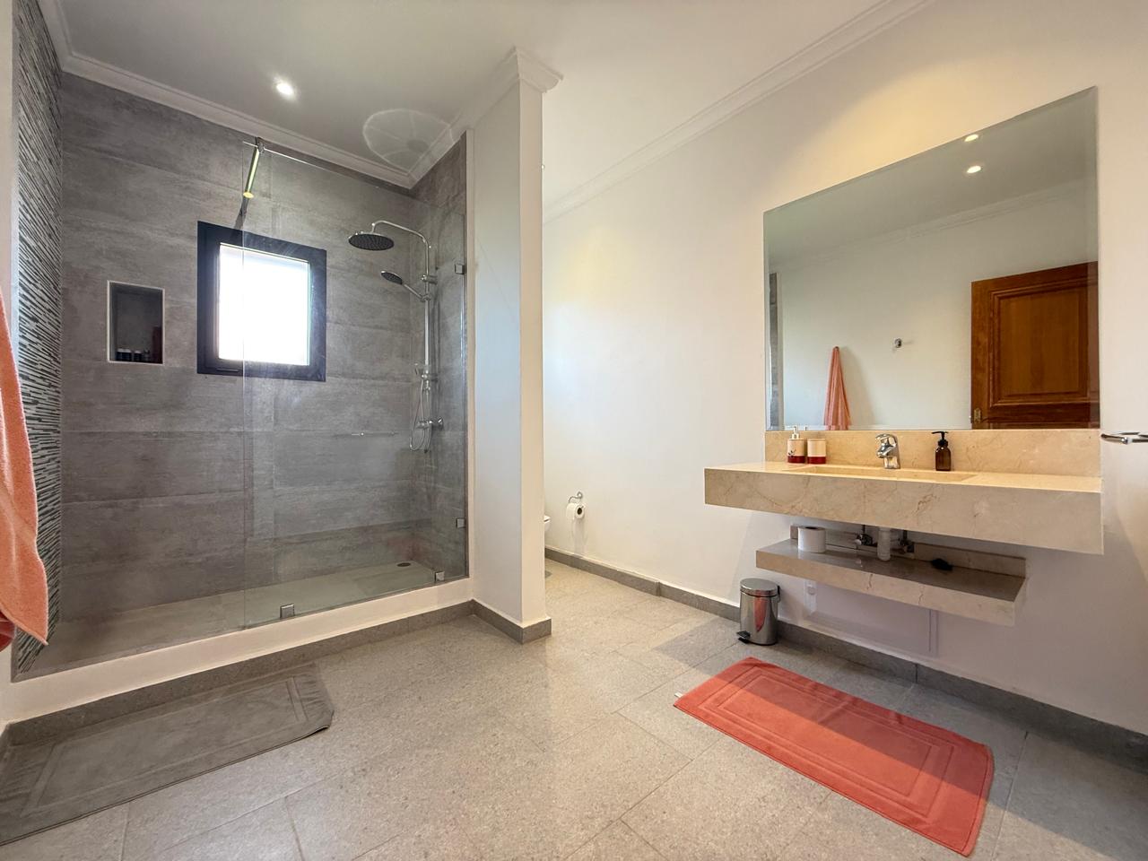 Villa 1055 m² f Amelkis — 10