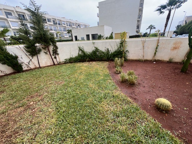 Dar Bouazza – Exceptionnel Rez-de-Jardin en location 3 CH — 4