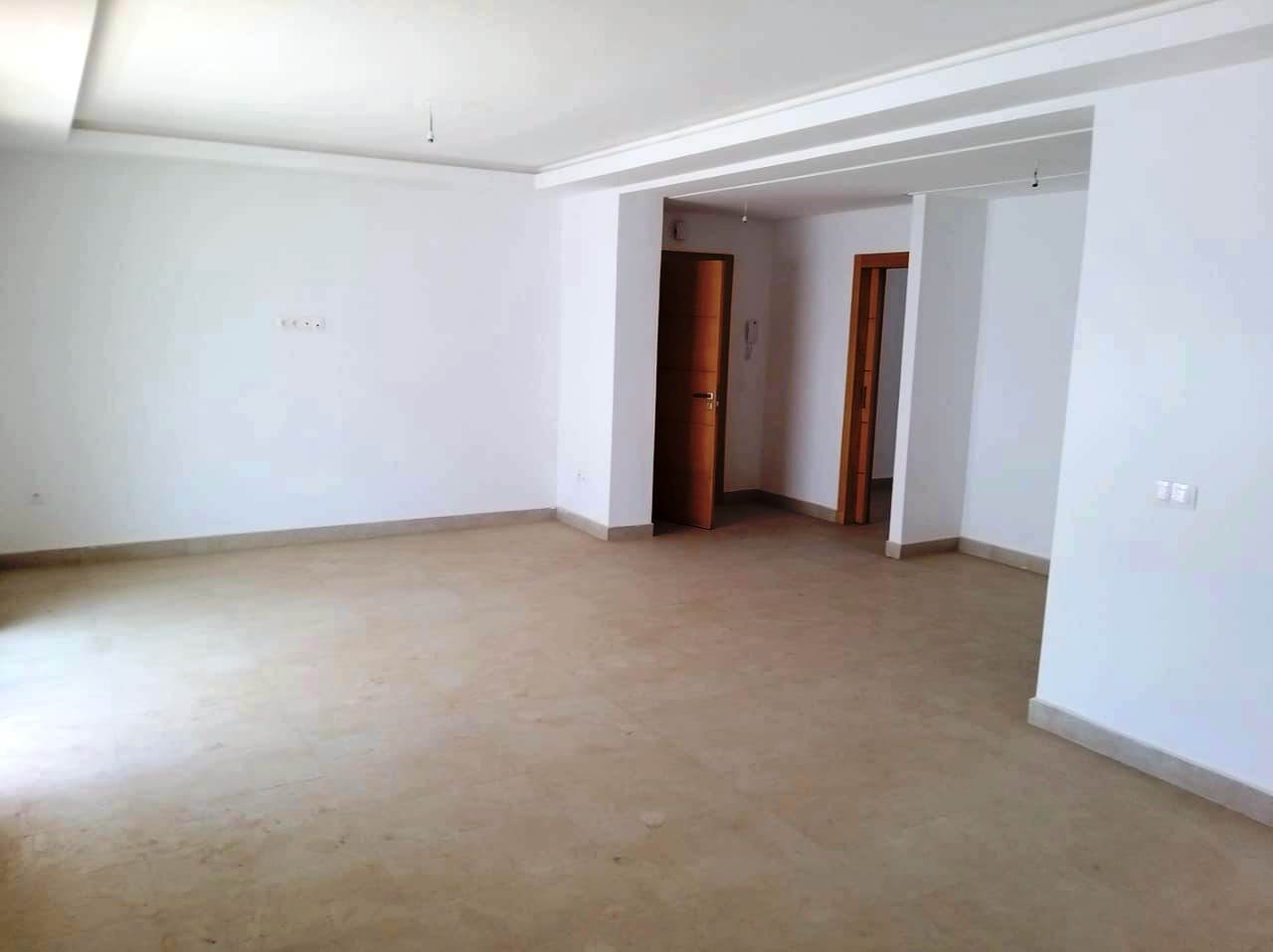 Appartement neuf à louer (Mers El Kheir)