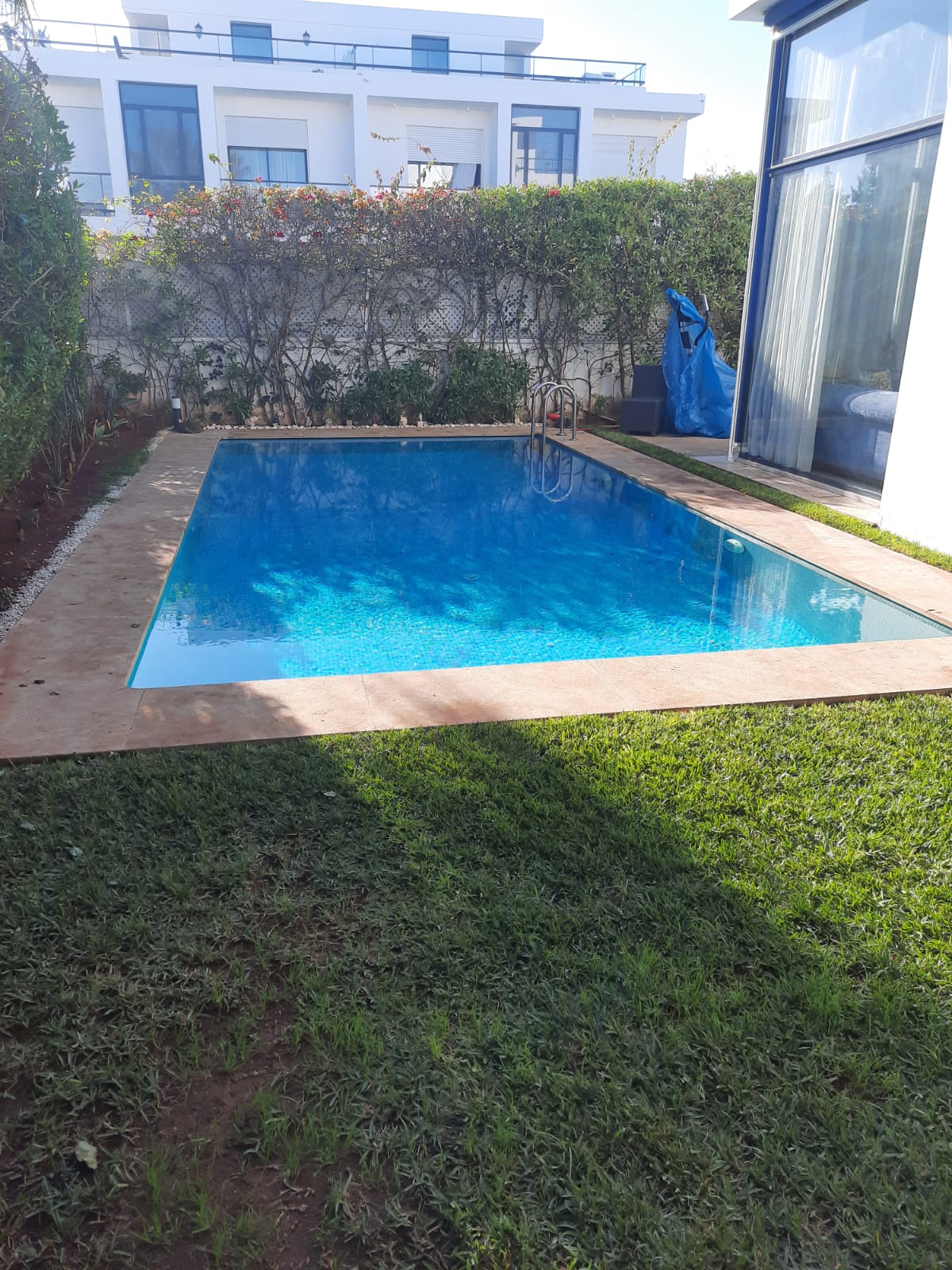 DAR BOUAZZA – VENTE D’UNE VILLA ISOLÉE AVEC PISCINE ET GRAND JARDIN
