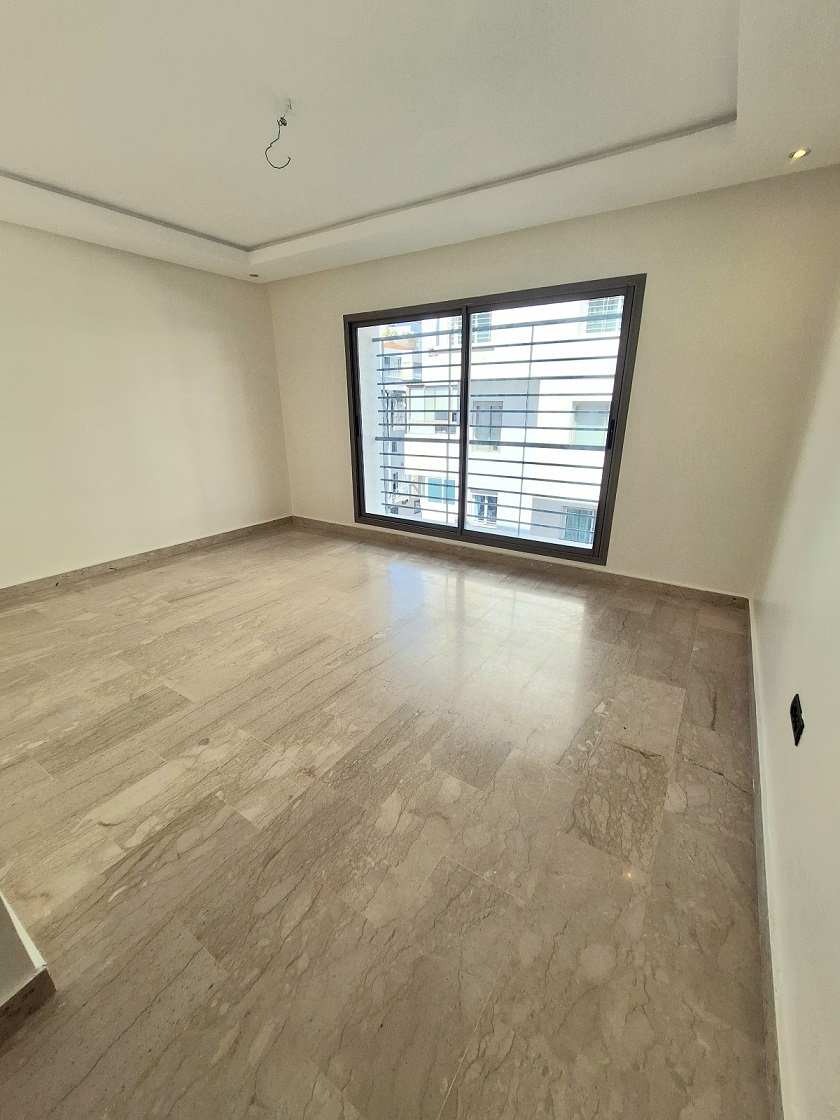 LES PRINCESSES – Joli appartement vide à louer 3 CH