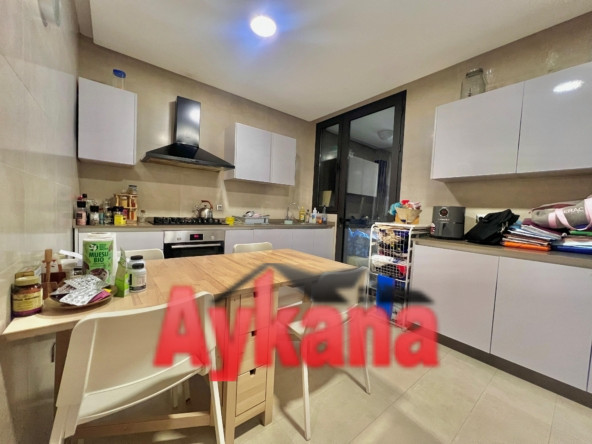 Appartement 190 m² à Souissi — 9