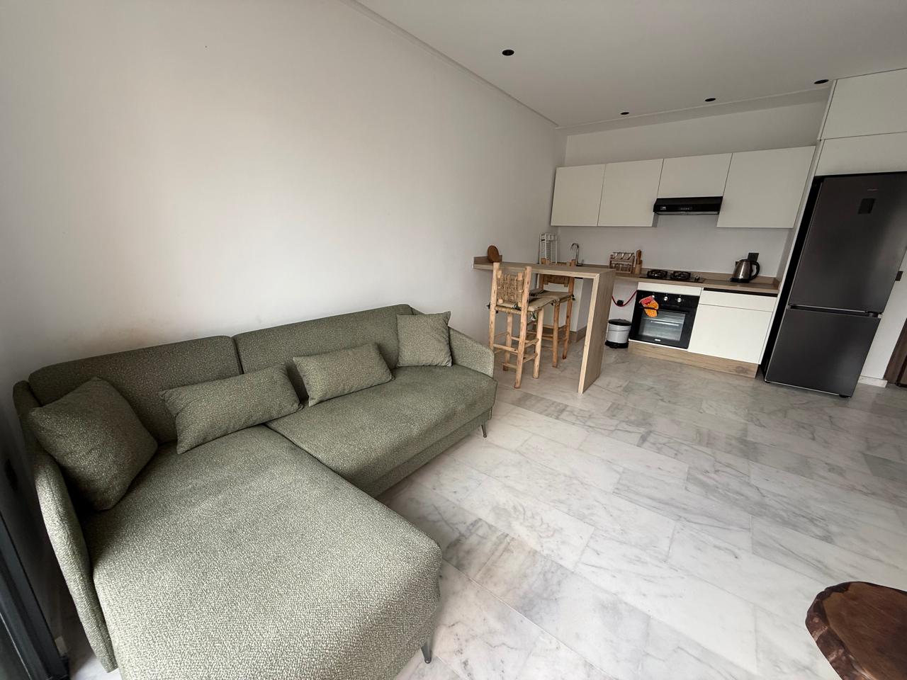 Appartement meublé neuf à louer à Dar Bouazza 1 CH