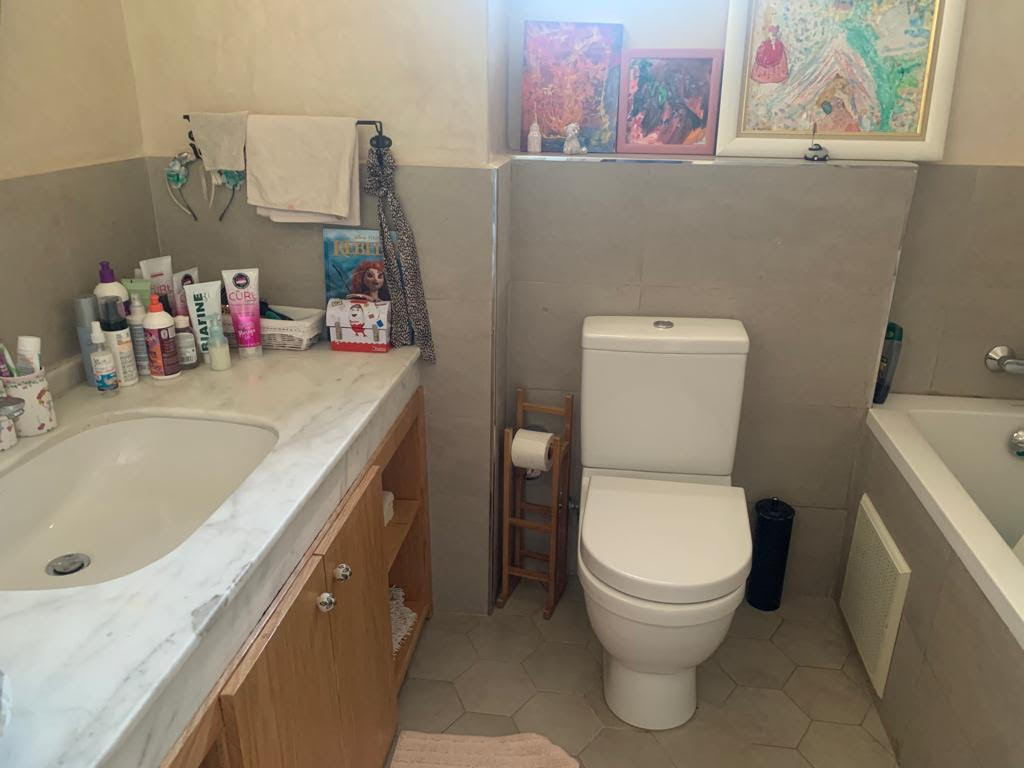 Dar Bouazza – Superbe villa d’angle à vendre 3CH — 4