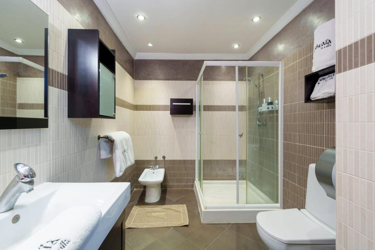 Villa 680 m² f Targa — 10