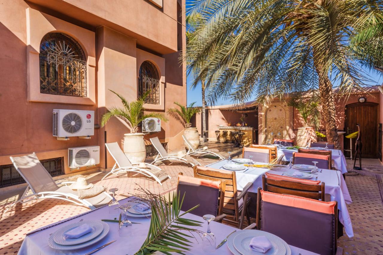Villa 680 m² f Targa — 9