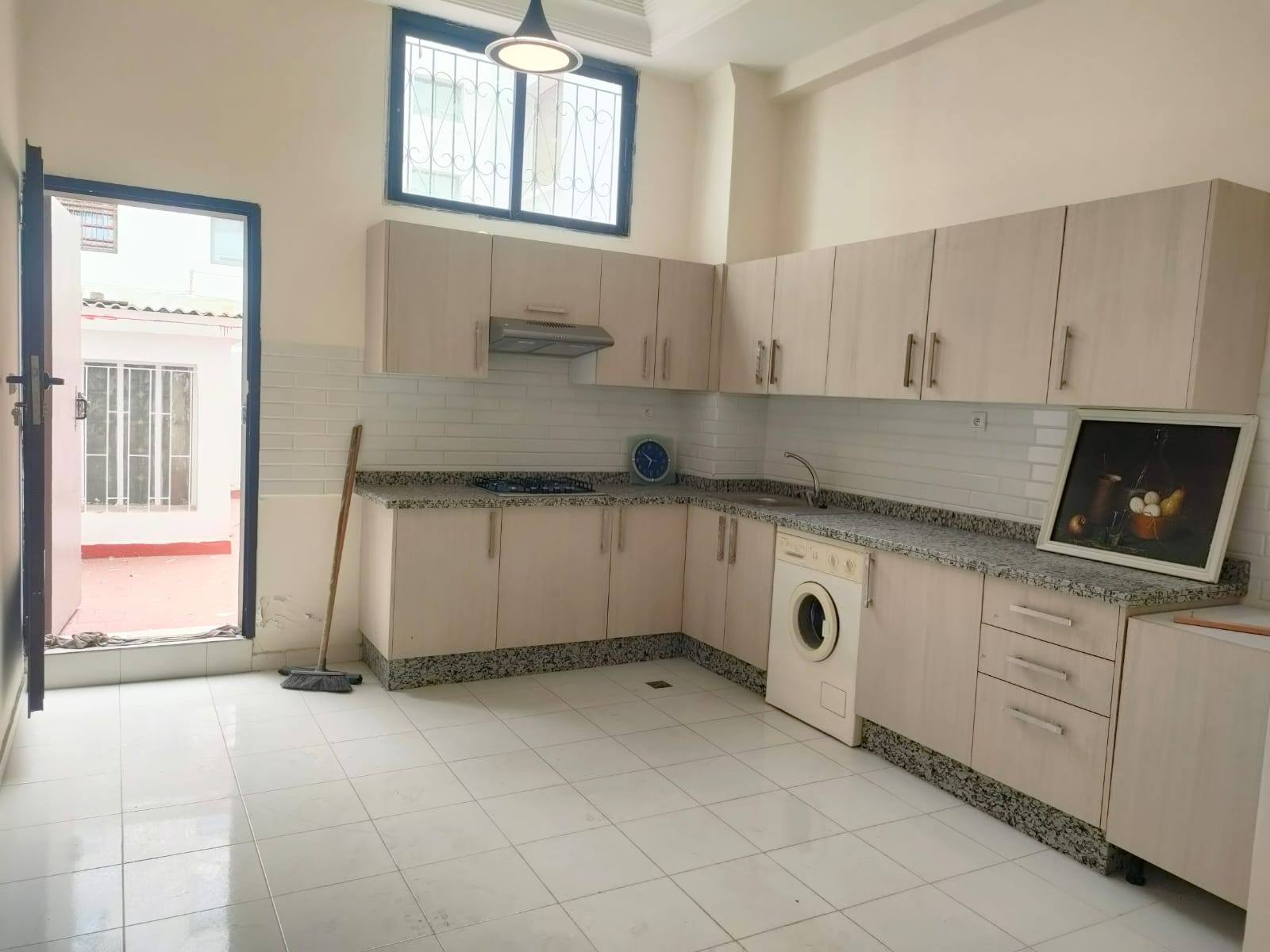 Bureau 76m² CentreVille TRAM 7500 Dh — 4