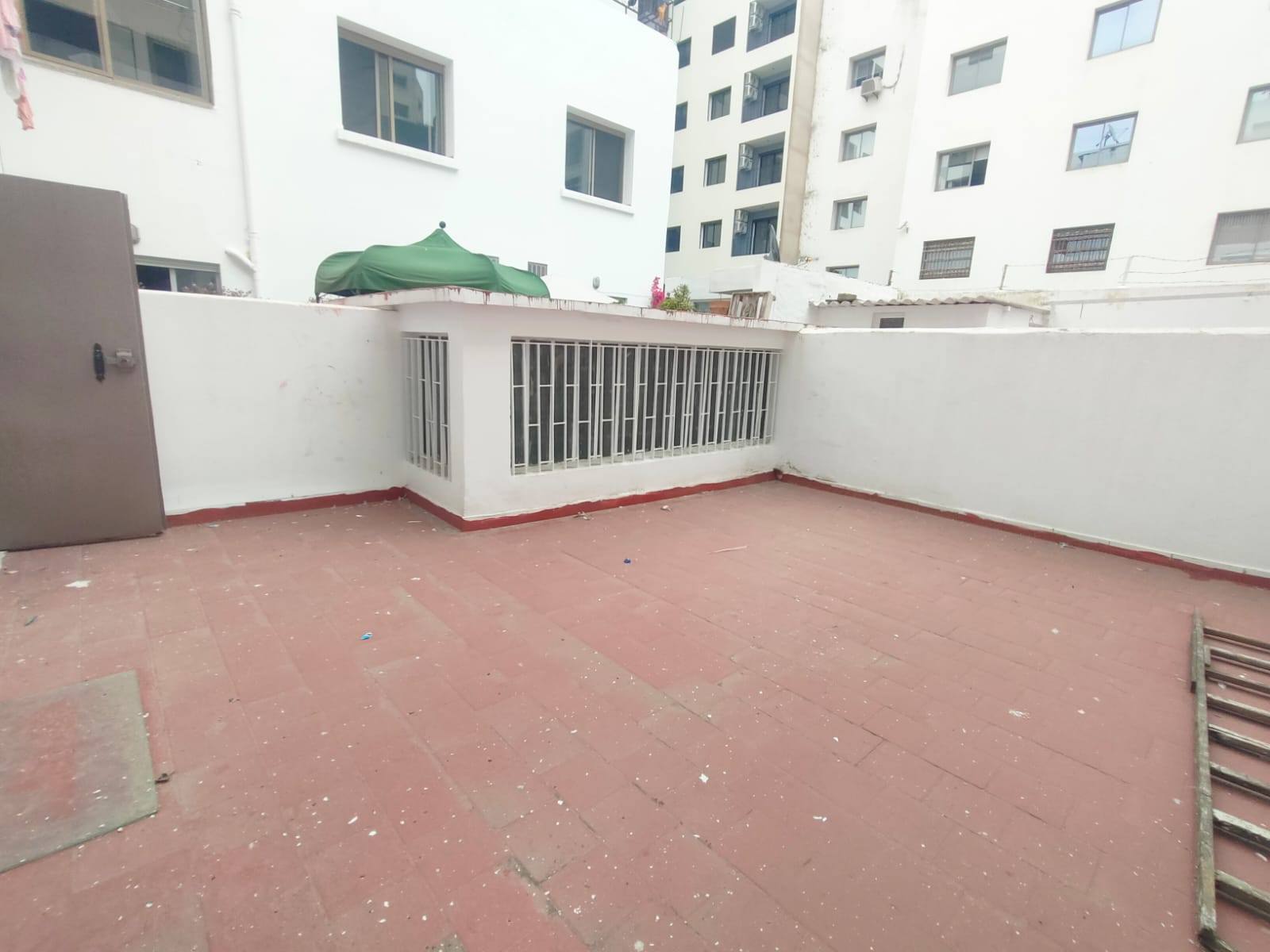 Bureau 76m² CentreVille TRAM 7500 Dh — 5