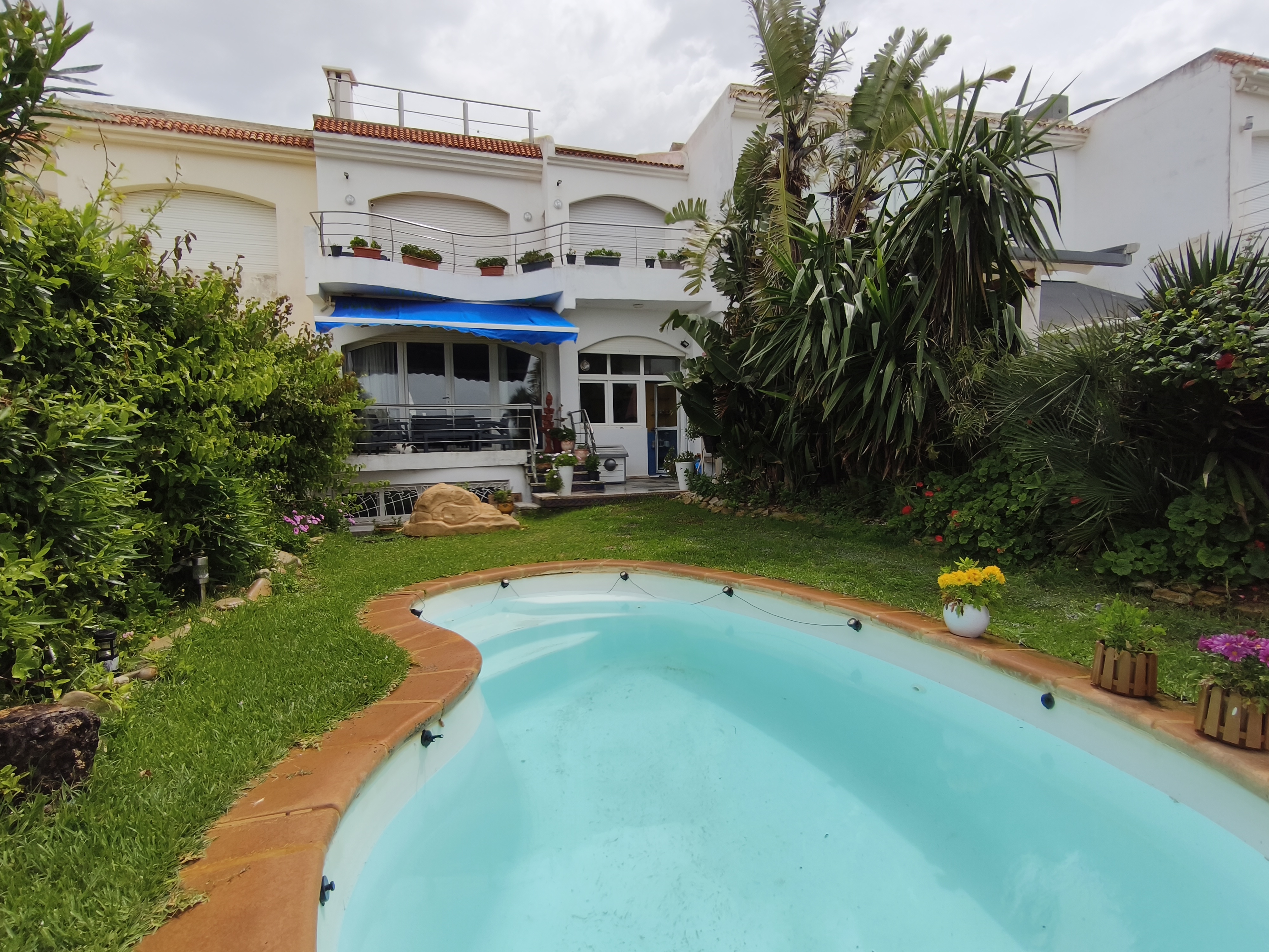 Villa indépendante, pieds dans l’eau, vue mer imprenable — 4