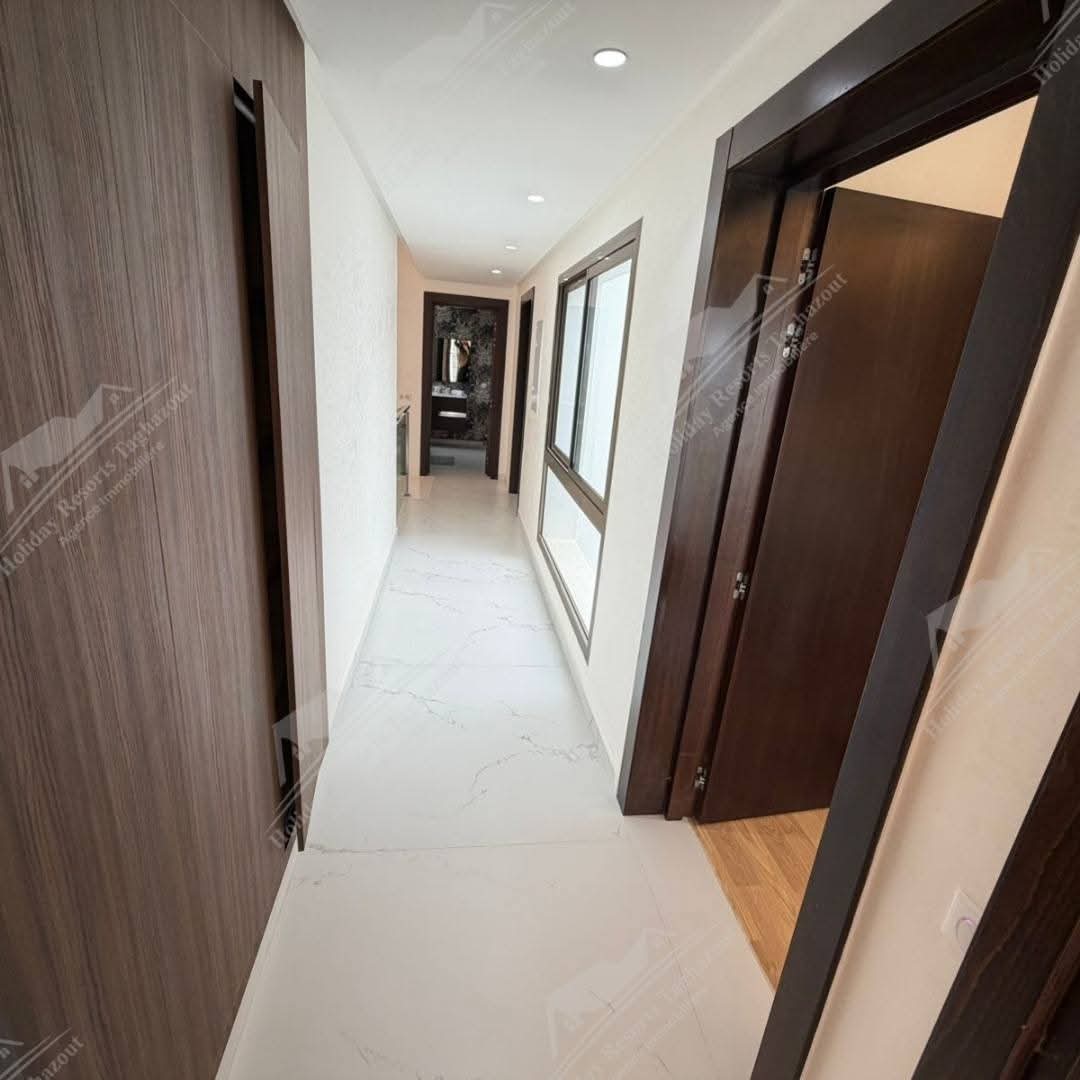 فيلا 550 م² في Plage — 9