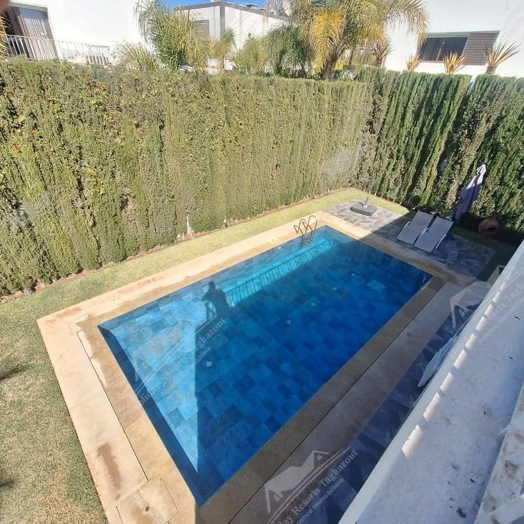 فيلا 550 م² في Plage — 9