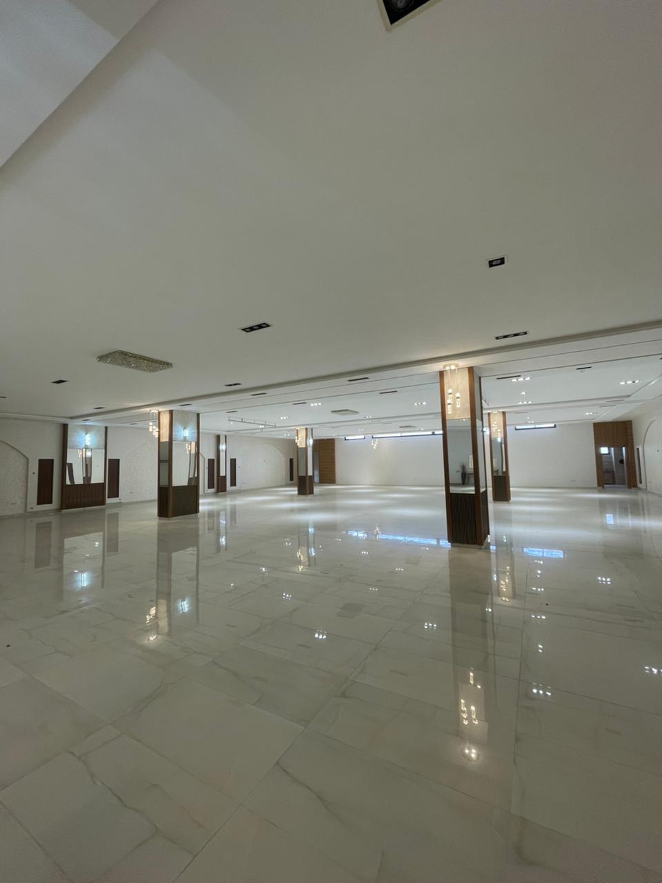Immeuble Commercial Premium à louer à Rabat — 3
