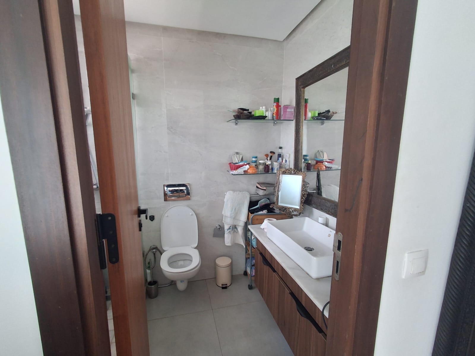 DAR BOUAZZA VENTE VILLA BOUT DE BANDE 4 Chambres, — 3