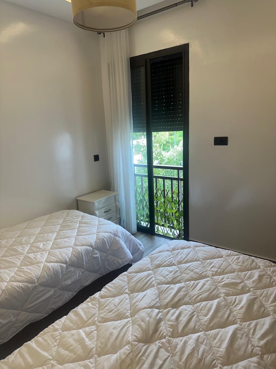 Dar Bouazza – Bel appartement meublé à louer 2 CH — 2
