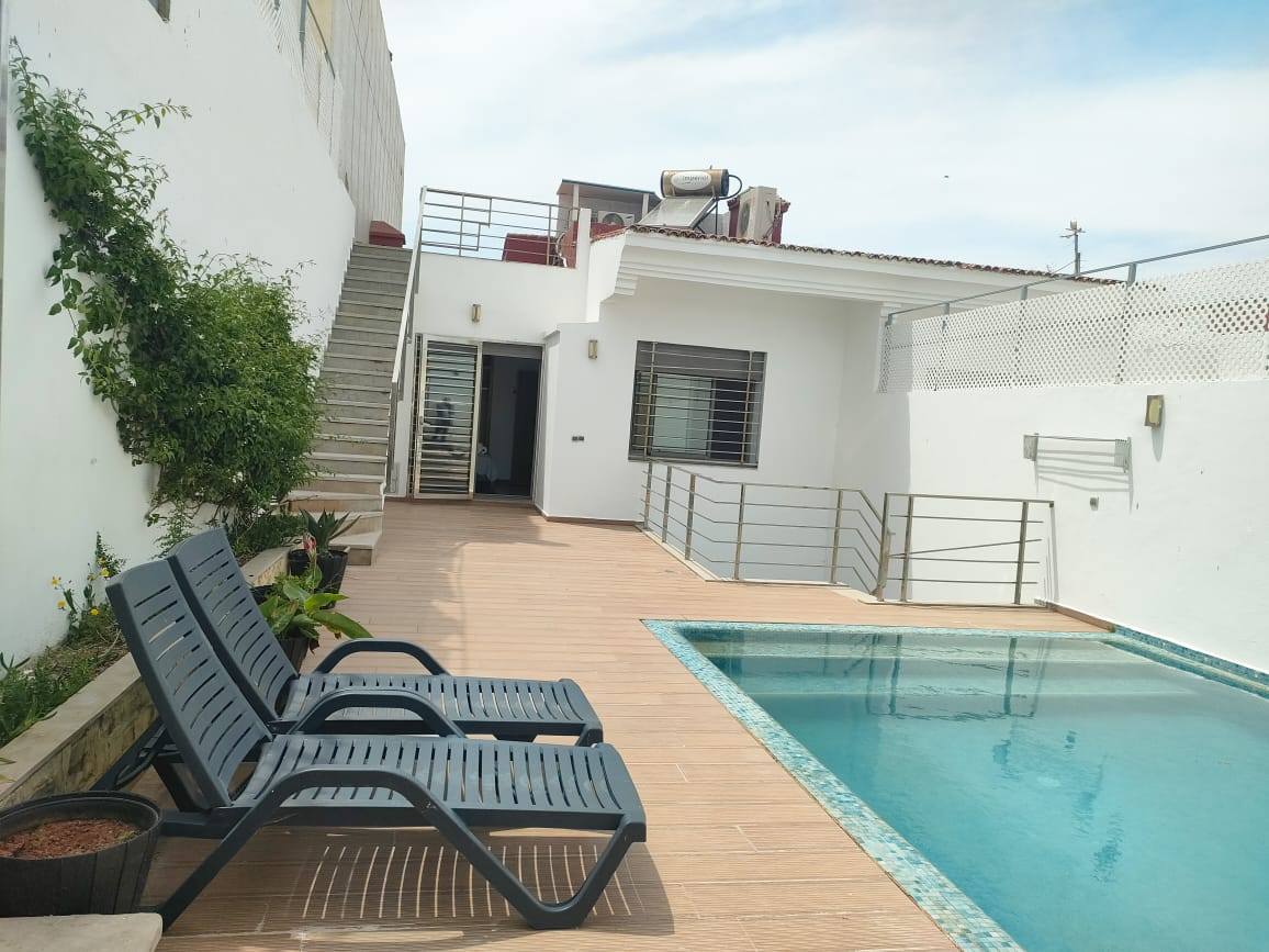 Villa meublée 370m² Dar Bouazza 18Kdh — 2