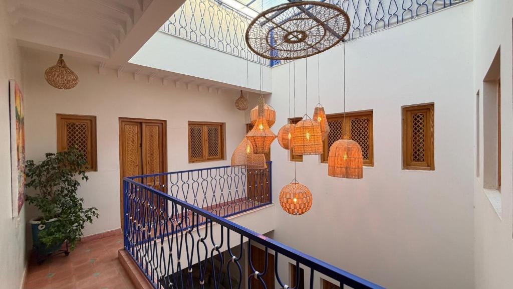 Riad de charme meublé à vendre à Bab Ksiba. — 3