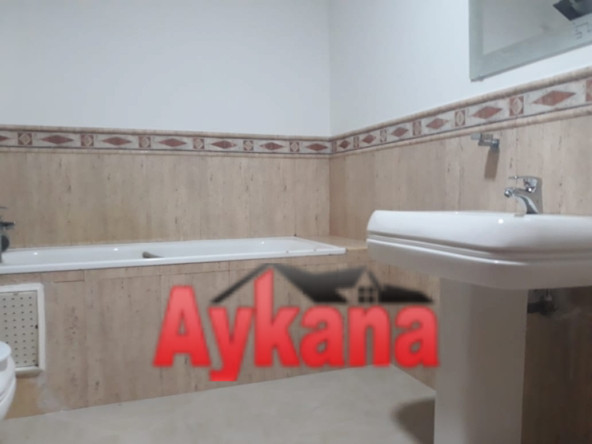 Appartement 180 m² à Quartier Agdal Haut — 7