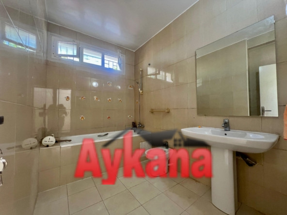 Villa 980 m² f Souissi — 9