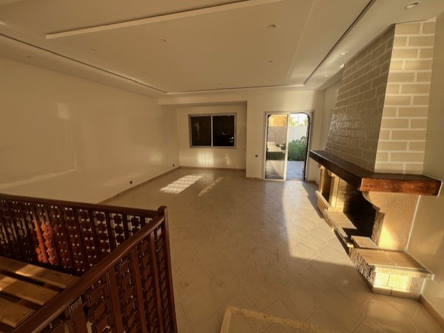 Dar Bouazza – Oued Merzeg | Jolie villa rénovée à louer  4CH — 4