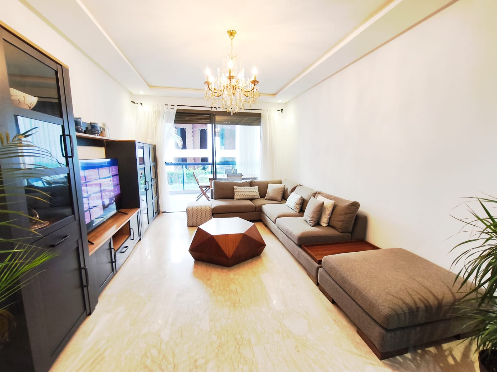 À Louer – Superbe appartement meublé 2 chambres — 4