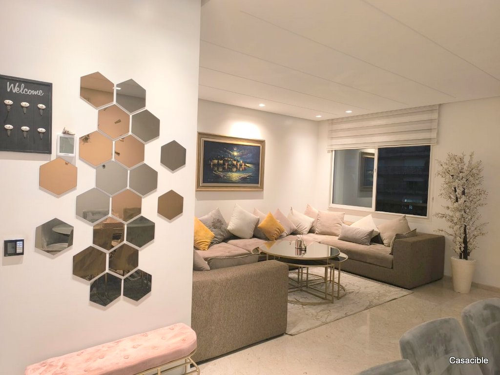 Casablanca Finance City: appartement meublé 2 chambres, terrasse. — 2